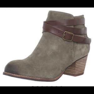 Dolce Vita Java Ankle Boot Taupe Suede size 8.5